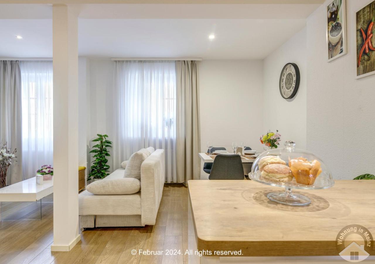 Schoene Wohnung In Beliebte Stadtteil Von Mainz Bagian luar foto